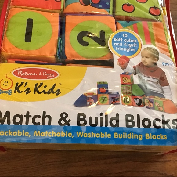 Melissa & Doug soft building blocks - Picture 3 of 9